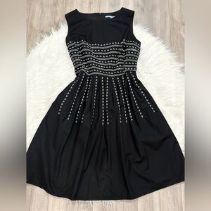 ANTONIO MELANI Black Dress with White Accents Size 10